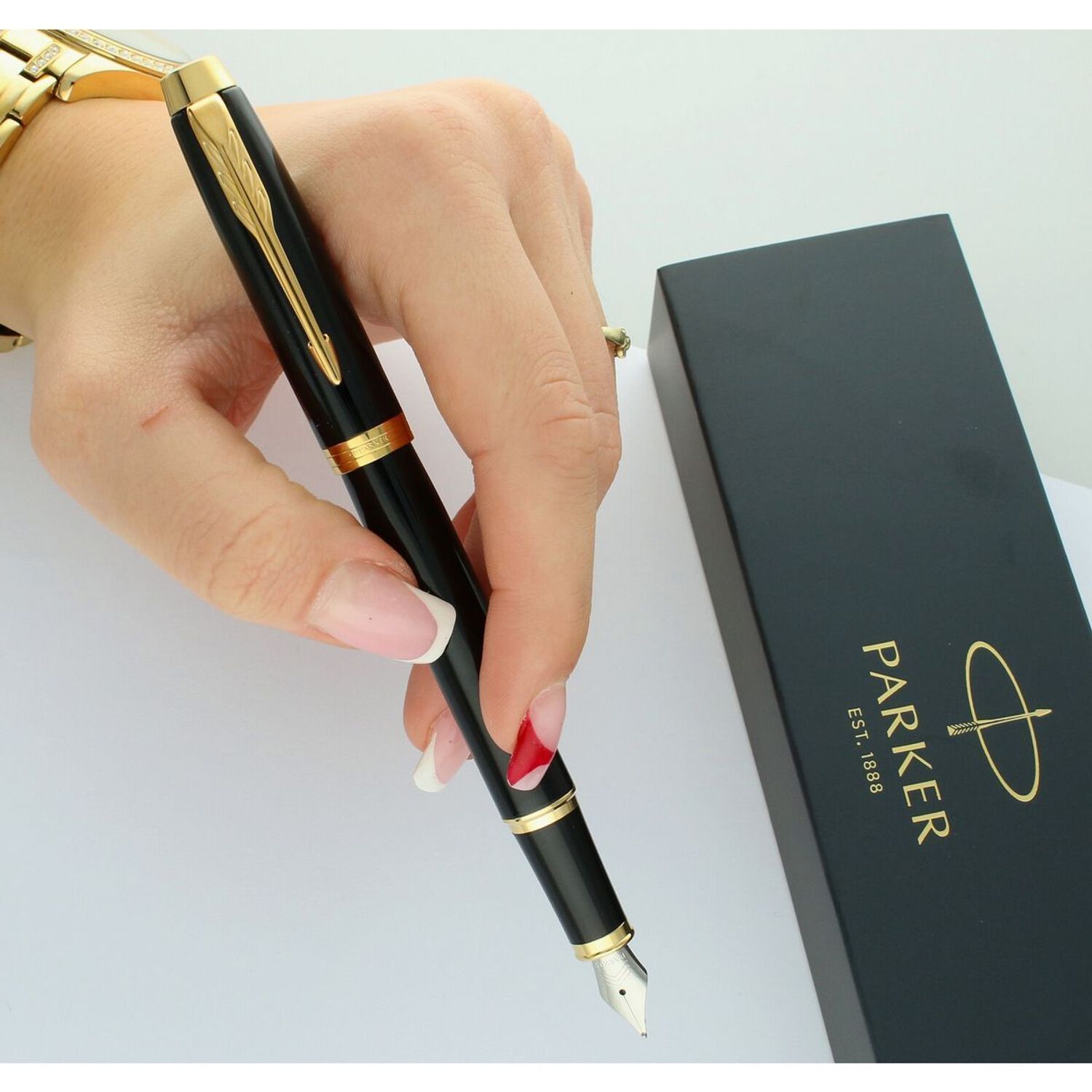 Pióro wieczne Parker IM Czarno-złote GT 1931652 (5).jpg